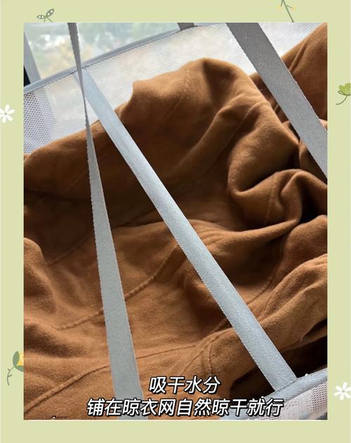 羊毛含量65%的大衣多少钱:含65%羊毛的大衣水洗后会缩水吗