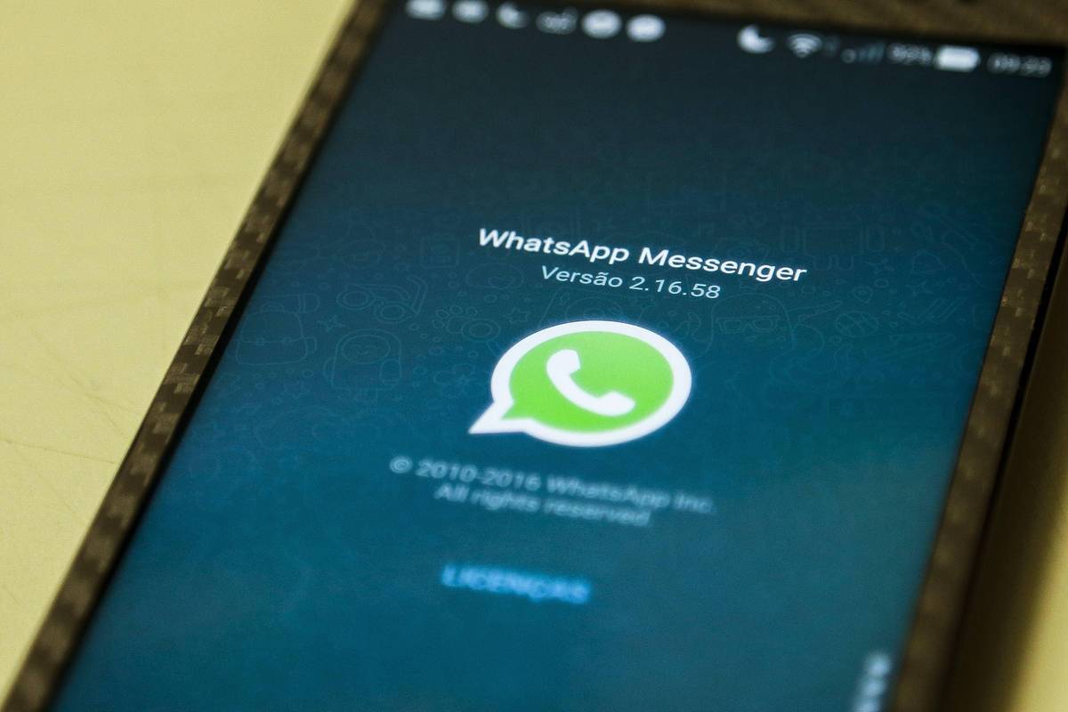 whatsapp是微信吗:whatsapp和微信哪个先出来