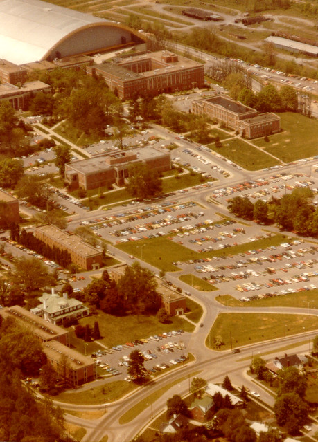 etsu大学，esade大学