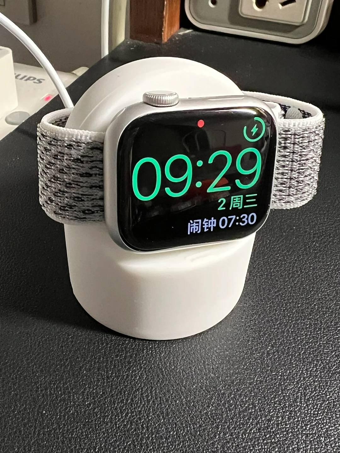 applewatch怎么充电-applewatch怎么充电保护电池